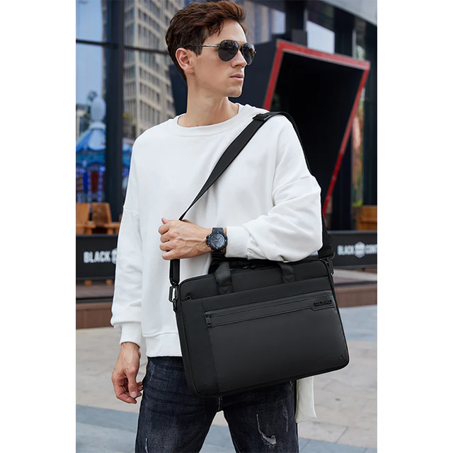 
Arctic Hunter GW0012 Laptop Shoulder Bag, 15.6 Inch, Water Resistant, Black, 