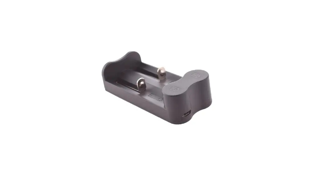 General m7001 Dual-Slot USB Charger for 18650 / 21700 Li-ion Batteries